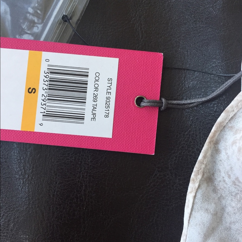 Top - Picture 5 of 5